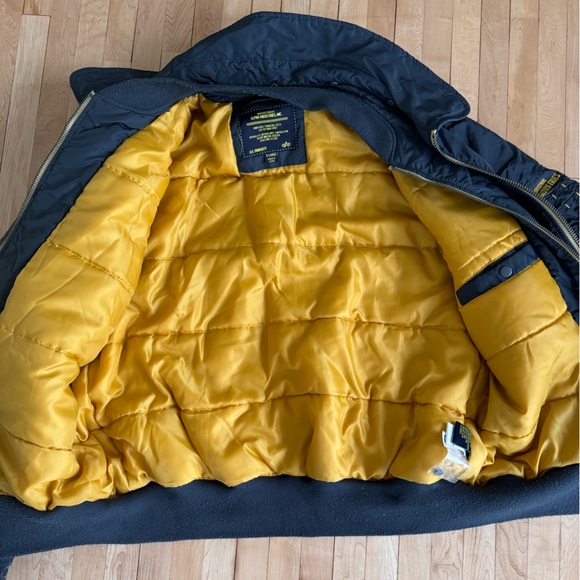 Alpha Industries PON000258 bomber XL Winter Coat - Picture 4 of 12